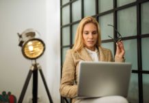 RELAÇÃO TERAPÊUTICA E ATENDIMENTOS ONLINE